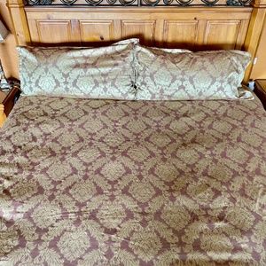 Frontgate King Duvet cover with King Shams